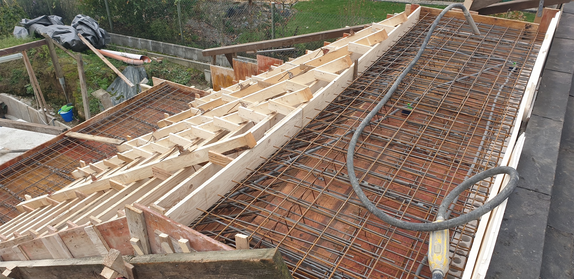 Bewehrung einer Treppe vor dem Betonieren
